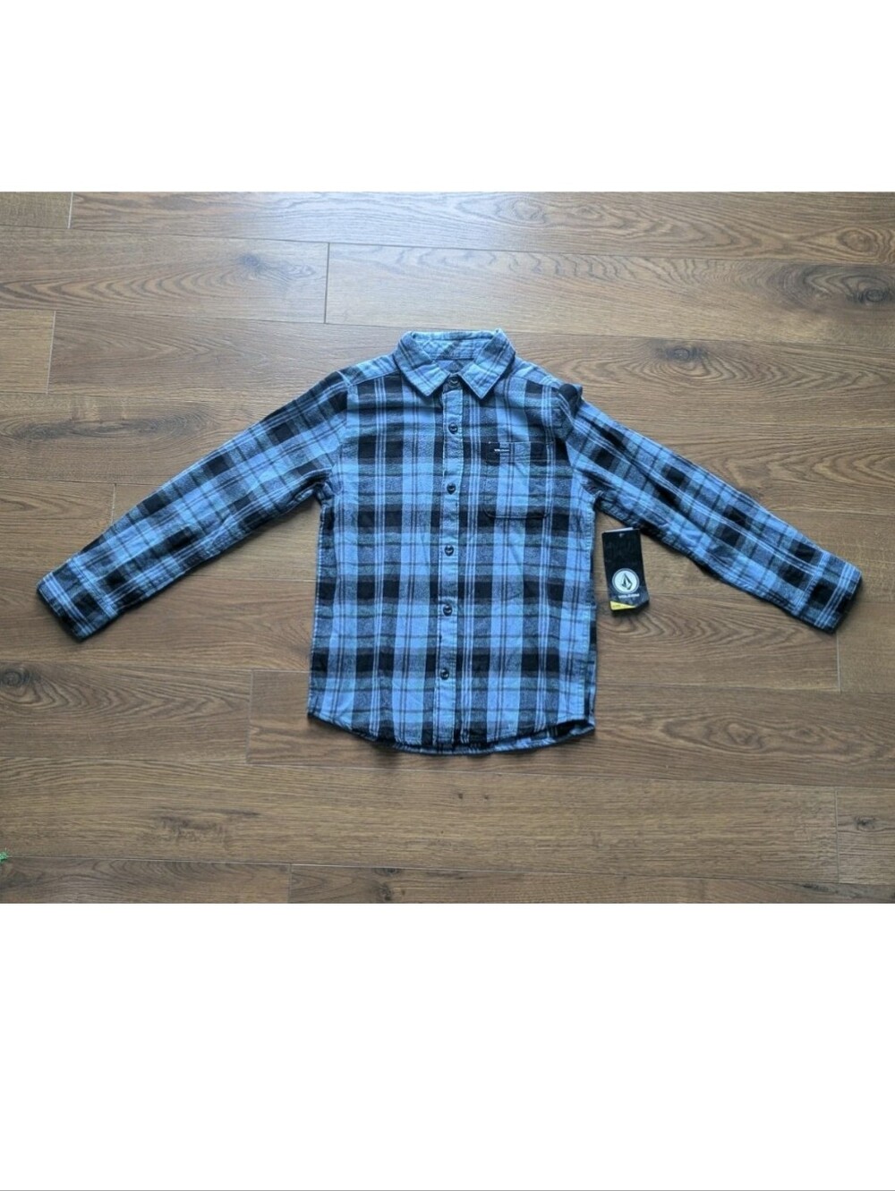 Volcom Caden Long Sleeve Plaid Flannel Button Down Boys Small Blue NWT